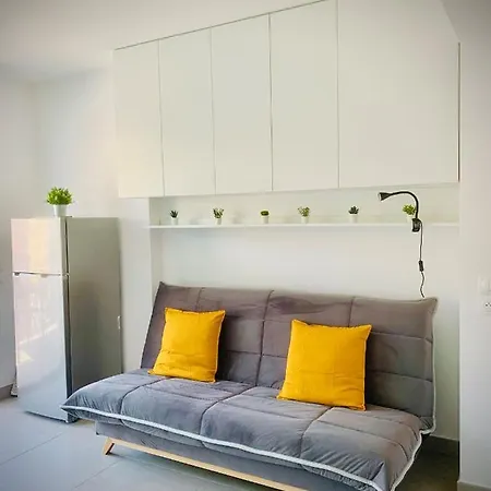 Апартаменты Dependence “le Soleil” - Cap Riviera Ментона